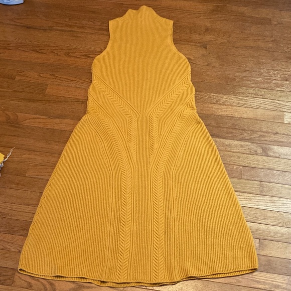 Anthropologie Sleeveless Mock Neck Ribbed Midi Dress in Mustard Size XL - Picture 2 of 7